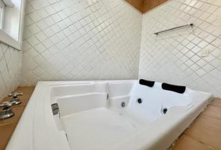 casas na Praia da Enseada, Guarujá - 4