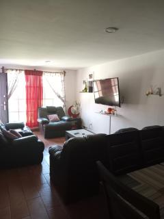 Excelente vivienda céntrica - 9