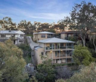 Divine Views on Roper - 6