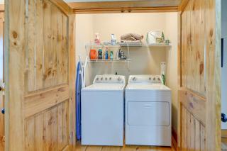 Sapphire Valley Resort Cabin with Fireplaces and Grill - Sapphire - 2