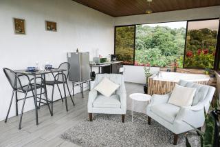 Volcano & Lake View Oasis with Scenic Tub - 1