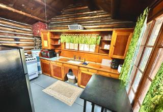 Paulina Lake Lodge and Resort - 1