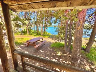 Paulina Lake Lodge and Resort - 1
