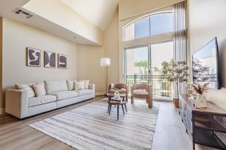 2BD Marina Condo Near Venice Beach, Pool & Free Parking - 0