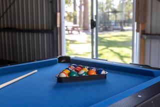 Home among the Gum Trees" - 10 mins to Vincentia - 1