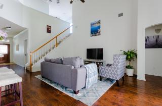 Round Rock Family Retreat 4BR 3BA Close to Shopping and Attractions Sleeps 10 - 7