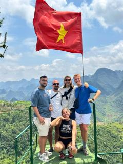 Ha Giang Rabbit Hostel & Tours - 9