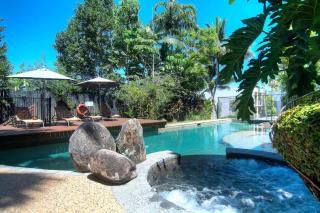 8 The Point - Murphy Street Port Douglas - 9