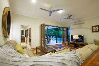 Footsteps to Four Mile - Port Douglas - 5