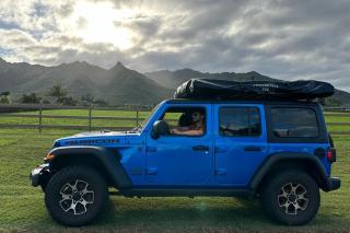 Island Getaway Camper Cozy Rooftop Tent - 3