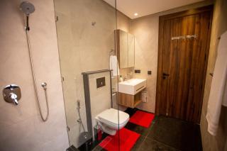 Elegance and Prestige in Gueliz 3 Bedrooms - 8