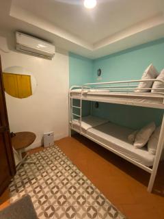 Wonderloft Hostel Jogja - 7