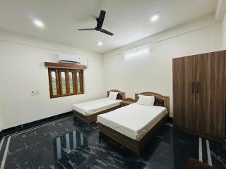 Regency Villa - 4