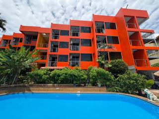 LAY TONG BEACH HOTEL Patong - 0