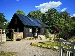 Design House With Garden In The Heart Of Småland - 9