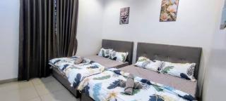 Aloha Homestay 18pax Hutan Melintang - Hutan Melintang - 2