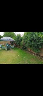 Shah g Guest house - 9