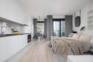 Towarowa Towers Warsaw Modern Air-Conditioned Studio by Noclegi Renters - 7