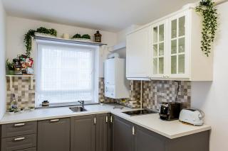 Modern 1BR Apt Avantgarden-Free private parking by Ella - 8