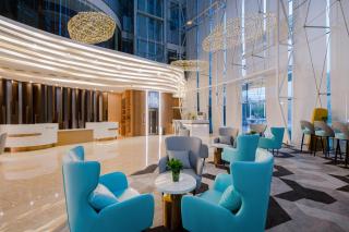 Trendy Romantic Hotel Guangzhou Baoneng Performing Arts Center Science City Metro Station Branch - 1