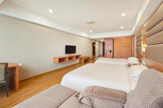 Chuanghui Business Hotel - 1