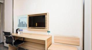City Comfort Inn Xiangyang Railway Station - 1