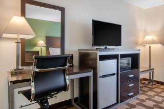 Quality Inn - 1