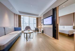 Howard Johnson By Wyndham Club Hotel Songshan Lake Dongguan - 3