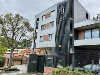Urban Escape - Le Jardin Unit 301 - 8