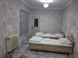 Adashboy Palace Family Guest House - 4