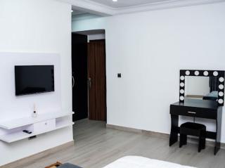 MetroNest Apartments - 1