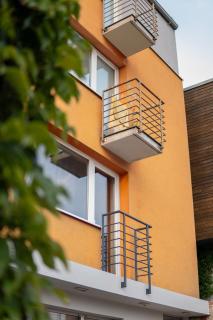 N12 Bright and cozy apartment with AC and parking - Bratislava - 1