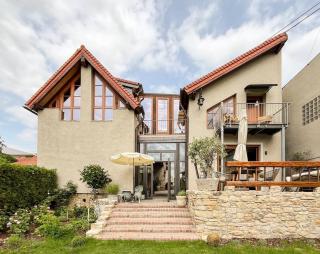 Stilvolle Landhausidylle mit Garten & Sauna - 4