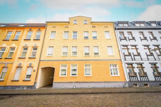 Holiday apartment - Bright - Cozy - Workplace - 2