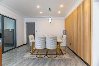executive three bedroom apartment with swimming pool private parking space ,child play area and amazing scenic views - 7