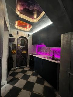 Chrono Loft Apartment - Movie Room - 3