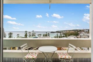 Apartment with Pool Access a minute to the Beach - 0