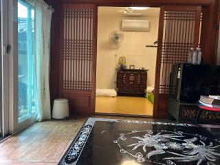 Eugene Hanok Stay - 3