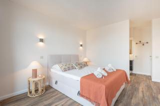 Au Louvre De Haan - 7