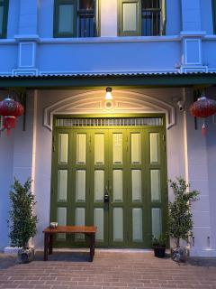 Private house in chinatown 5 Mins walk MRT Samyot 15 Mins Iconsiam - 0