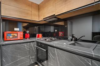 Designer Flat North & Parking - 3