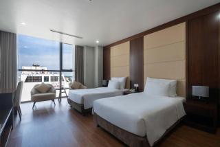 Luxury6 Hotel - 7