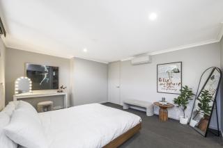 Entertainment Hub Location, Cinema, Games, Wifi - 2