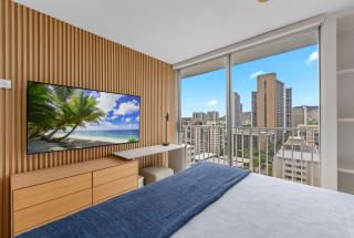 Newly Innovated Oceanview Beach Condo - Sauna Pool - 5