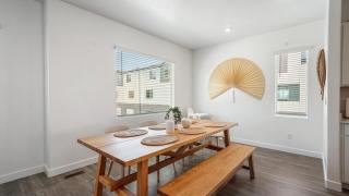 Family-Friendly 3-Story Home Sleeps 8 - 9
