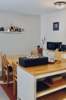 Reading Retreat – 1 Bed with Private Parking - Shinfield - 8