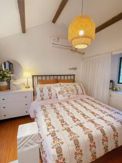 Shanghai Hills&Well-time Scandi Loft with Terrace Near Line2 Jing'an Temple - 8