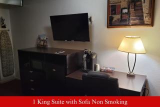 Coratel Inn & Suites by Jasper Hutchinson - 6
