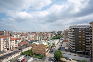 -Extra Parking- Suite-3 - x6 con Balcone - 1