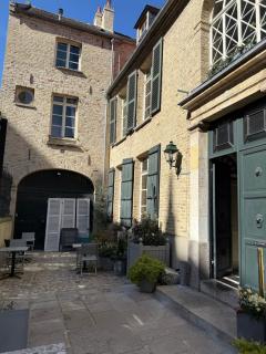 Le Palais de la Cathédrale - Sint-Omaars - 1